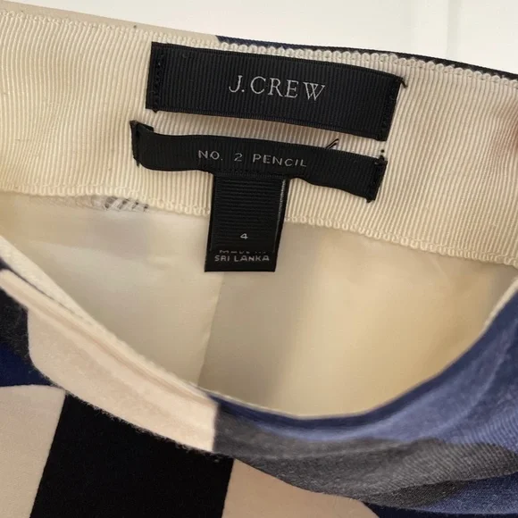 SALE! J. CREW No. 2 Pencil Skirt Black/Blue/Cream Geometric Circle Print: Size 4 - Picture 4 of 9